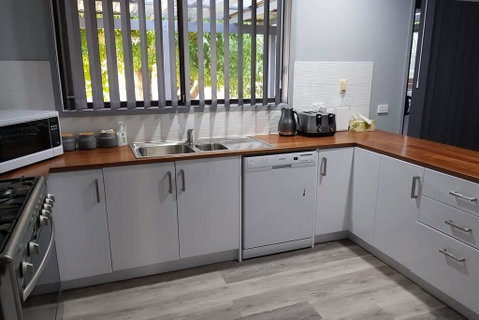 Blue Wren BnB Bathurst - Yamba Accommodation 2
