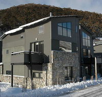 Blues Air 1 - Yamba Accommodation