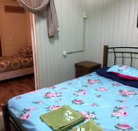 Bluff Hotel - Yamba Accommodation