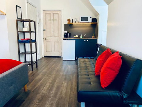 The Loft @ Denver - Yamba Accommodation 3