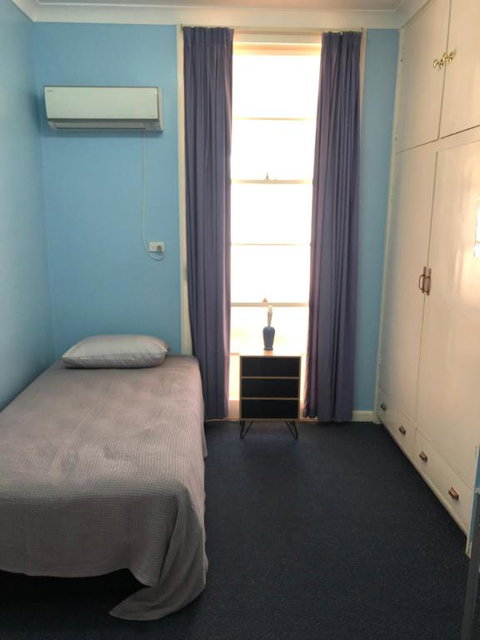 The Pink House - Yamba Accommodation 2