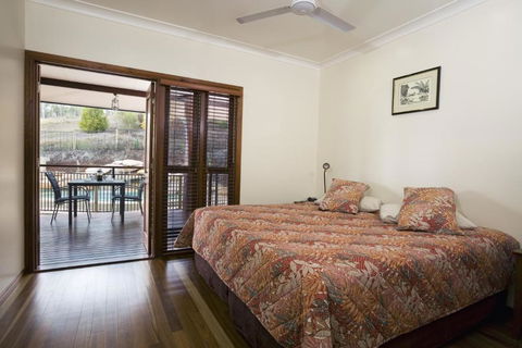 The Summit Bed & Breakfast - Yamba Accommodation 1