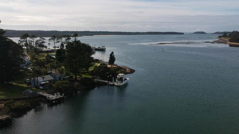 Waterfront Cottages - Yamba Accommodation 1