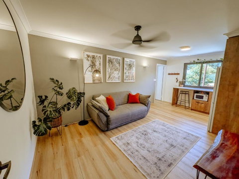Welcome To Vineside - Yamba Accommodation 3