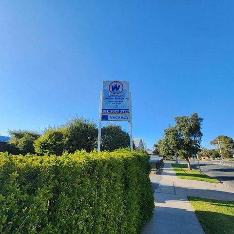 Wentworth Central Motor Inn - Yamba Accommodation 0