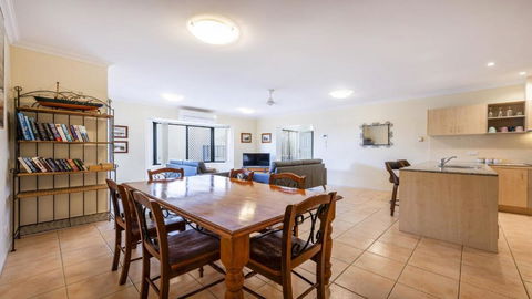 Yamba Days Pet Friendly - Yamba Accommodation 2