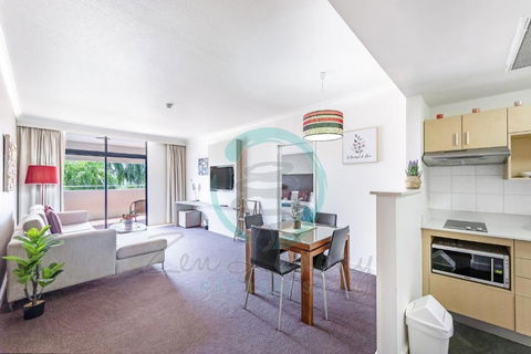 ZEN AT THE ESPLANADE - Spectacular Sunset Retreat - Yamba Accommodation 2