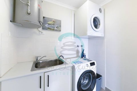 ZEN Pinnacle Penthouse (2) 3-BR Panoramic Retreat - Yamba Accommodation 3