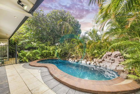 ZEN TREETOPS - Boutique 2-BR Apt W/ Private Pool - Yamba Accommodation 0