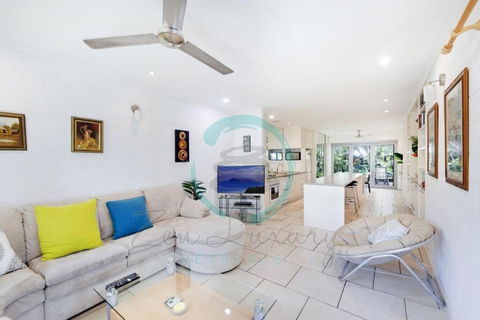 ZEN TREETOPS - Boutique 2-BR Apt W/ Private Pool - Yamba Accommodation 2