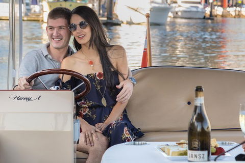 2-Hour Self-Drive Boat Hire On The Yarra River - Yamba Accommodation 5
