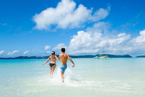 Whitehaven Beach And Hill Inlet Lookout Full-Day Snorkeling Cruise By High-Speed Catamaran - Yamba Accommodation 4