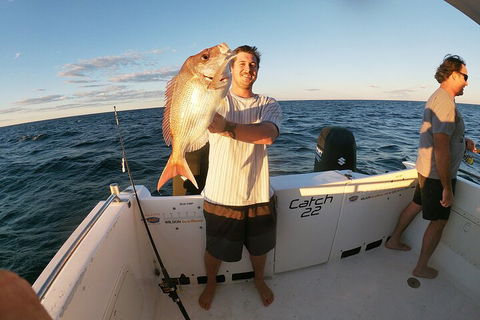 3/4 Day 7 Hour Offshore Fishing Charter - Yamba Accommodation 3