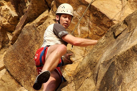 Rock Climbing At The Kangaroo Point Cliffs In Brisbane - Yamba Accommodation 0