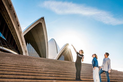Sydney Shore Excursion: Sydney Opera House Walking Tour - Yamba Accommodation 3