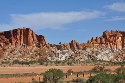 7-Day Guided Tour Of Alice Springs With Accommodation Included - Yamba Accommodation 3