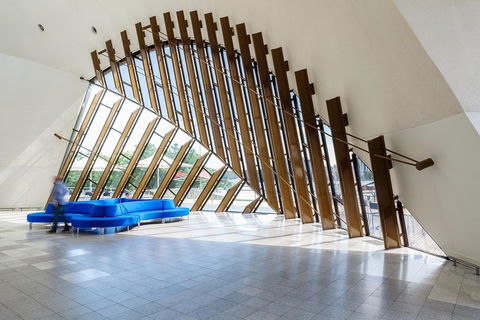Building + Architecture Tour (10am + 2pm Daily) - Yamba Accommodation 5