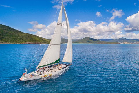 2-Night Whitsundays Sailing Cruise Incl. Whitehaven Beach & Great Barrier Reef - Yamba Accommodation 3