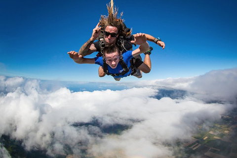 Reef And Rainforest Tandem Sky Dive In Cairns - Yamba Accommodation 0