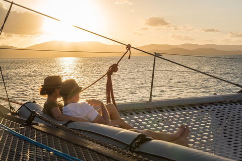 Sunset Sail In The Whitsundays - Yamba Accommodation 0