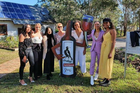 A Full Day Hunter Valley Wine Tasting Tour With Lunch And Tasting Fee's Included - Yamba Accommodation 3