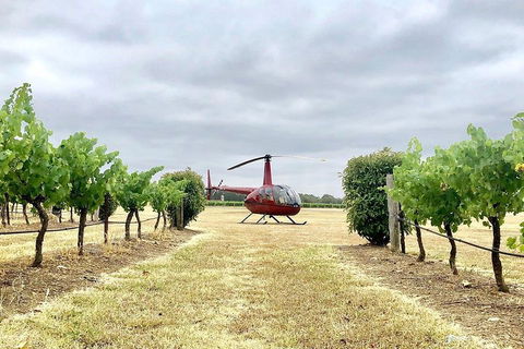 Private Helicopter Flight To Hunter Valley With A La Carte Lunch - For 2 - Yamba Accommodation 4