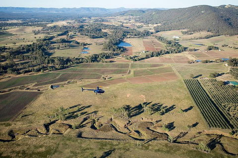 Private Helicopter Flight To Hunter Valley With A La Carte Lunch - For 2 - Yamba Accommodation 5